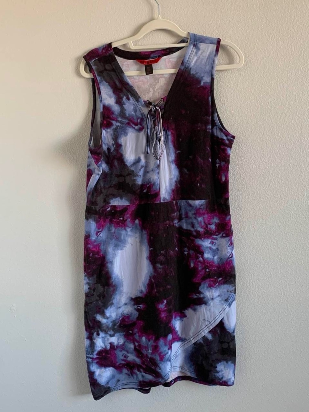 Sleeveless Tie-Dye Shift Dress - Purple/Black/White